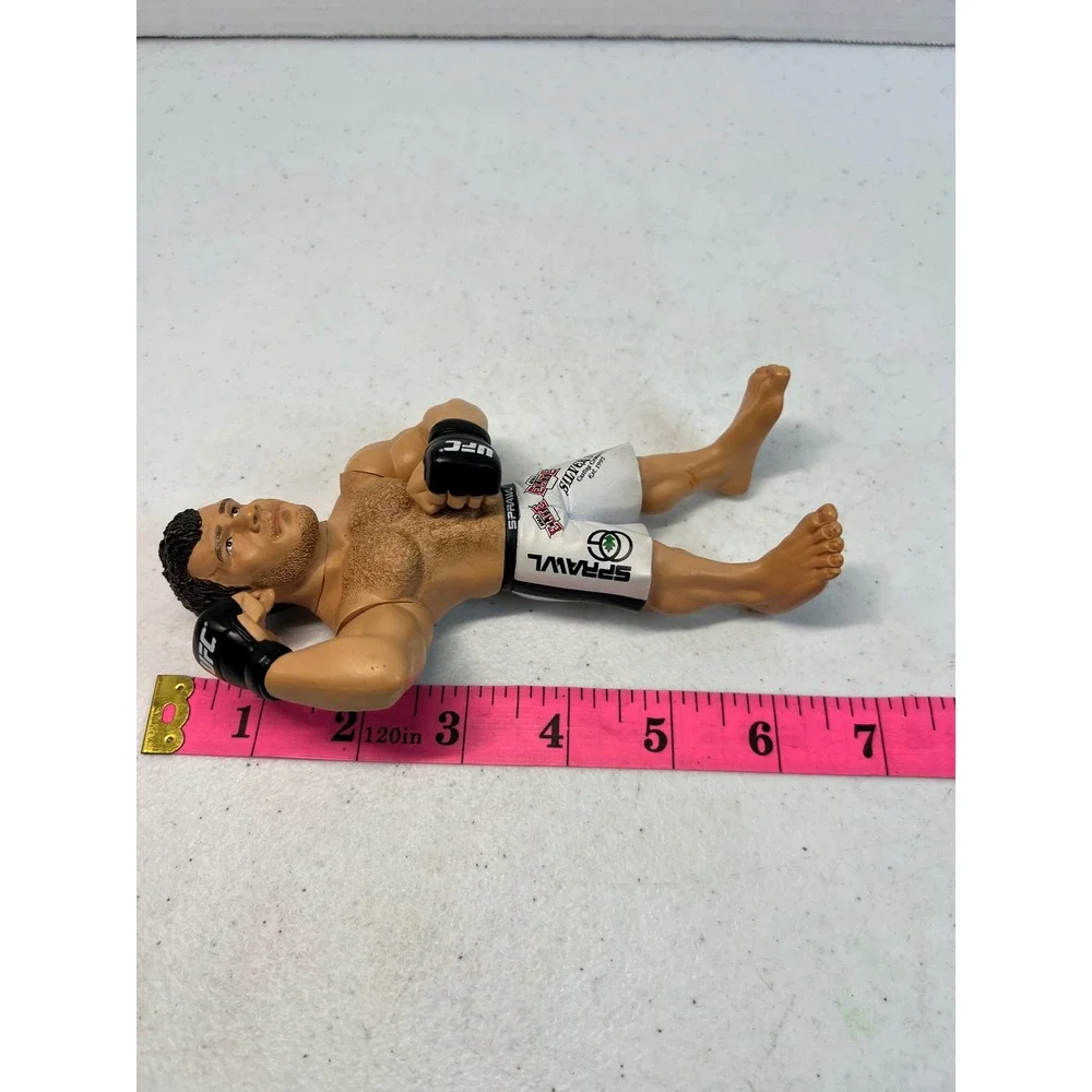 UFC Round 5 Forrest Griffin Action Figure Ultimate Collector Series MMA Toy 6